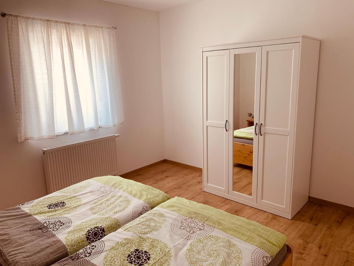 Ferienwohnung Bad Camberg - Apartment 3 Hoelzer Luaran gambar