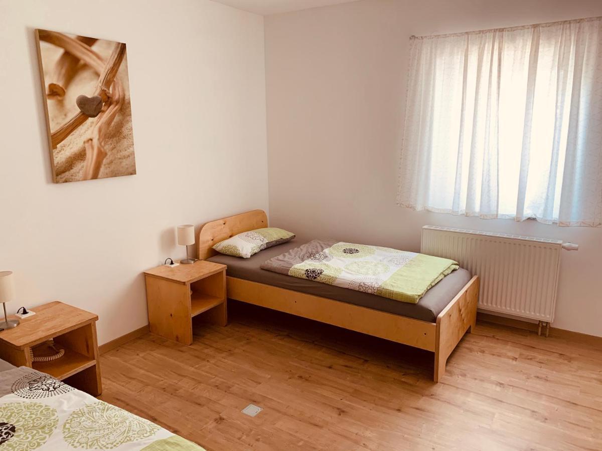 Ferienwohnung Bad Camberg - Apartment 3 Hoelzer Luaran gambar
